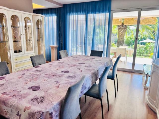 Villa Sunandbed Sargantana