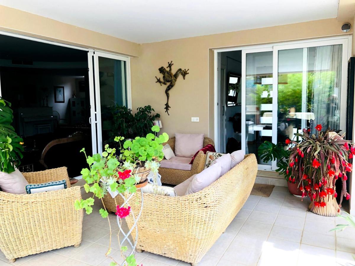 Sunandbed Sargantana Villa