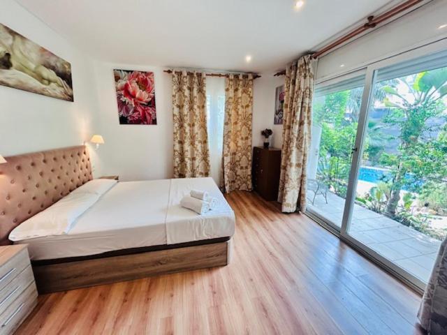 Sunandbed Sargantana Villa Salou
